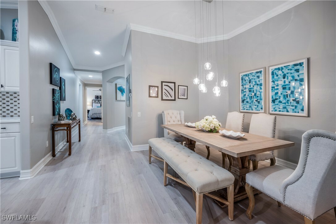 Property Photo: 881 Carrick Bend Circle 202 FL 34110
