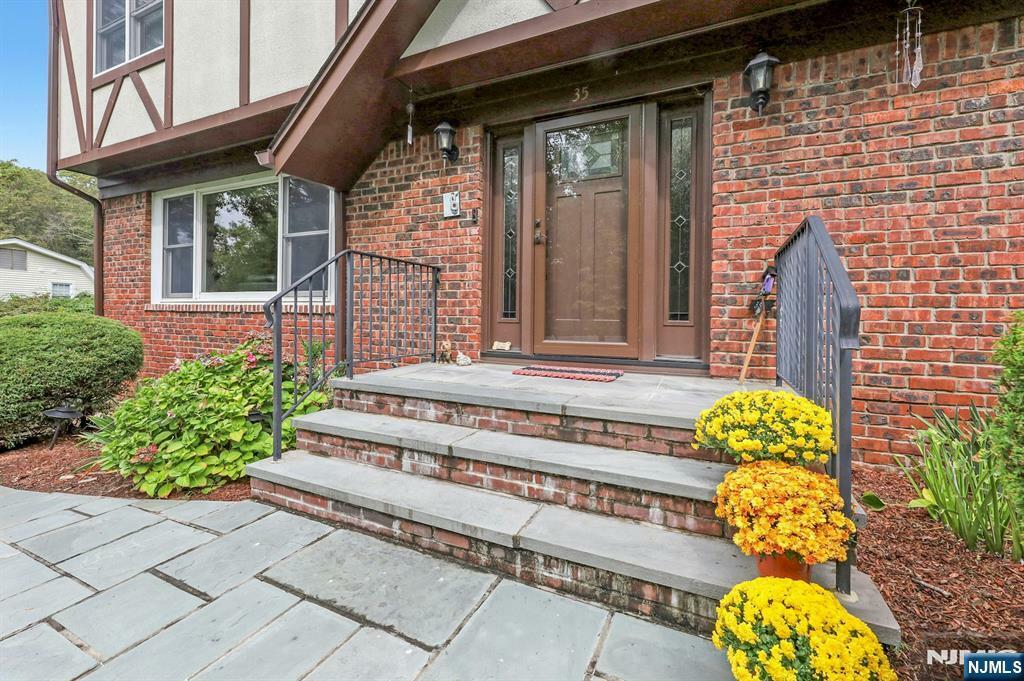 Property Photo: 35 Appletree Lane NJ 07642