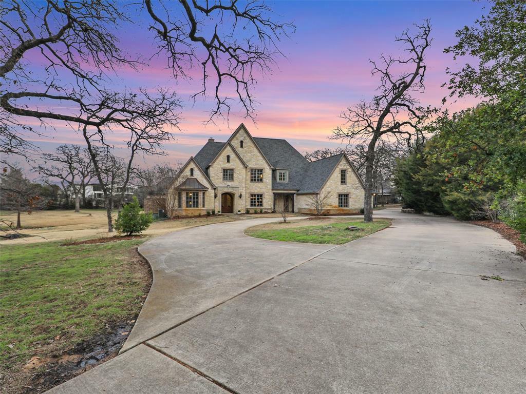 Property Photo: 2001 Renfro Road TX 76034