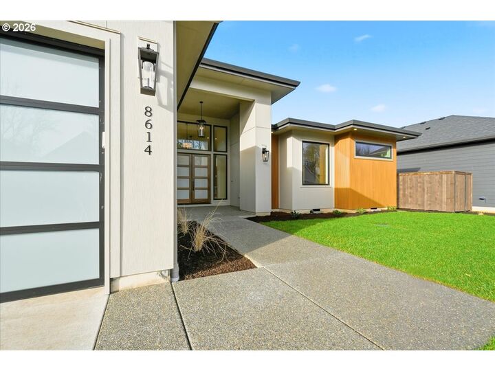 Property Photo:  8614 NE 183rd Pl  WA 98682 