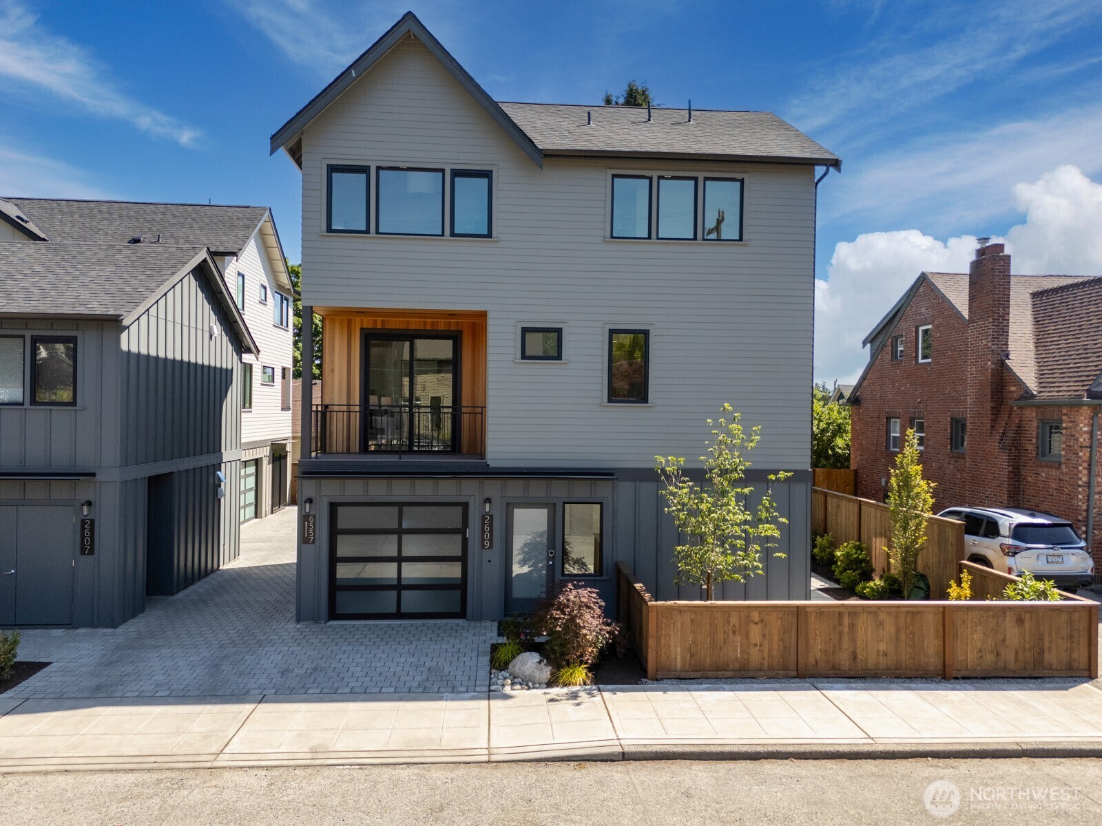 2609 NW 67th Street  Seattle WA 98117 photo