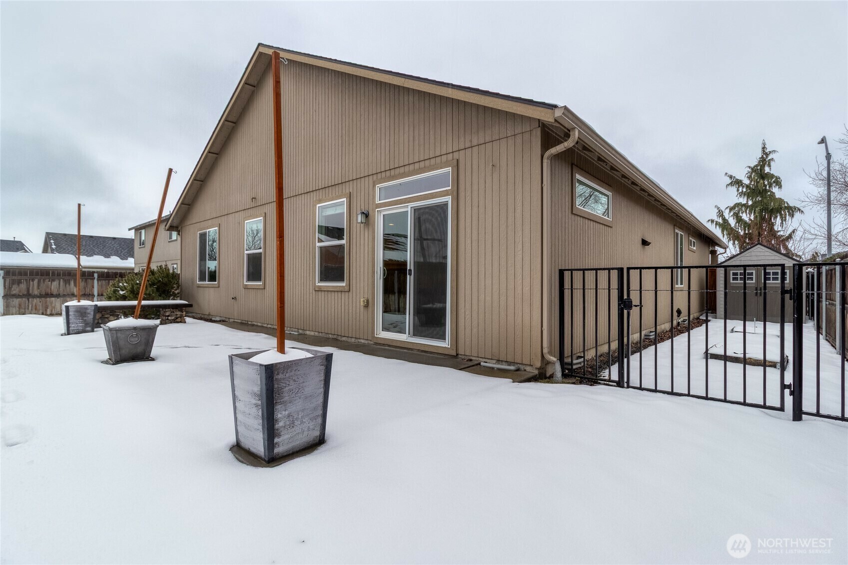 Property Photo:  1917  Stevens Street  WA 99362 