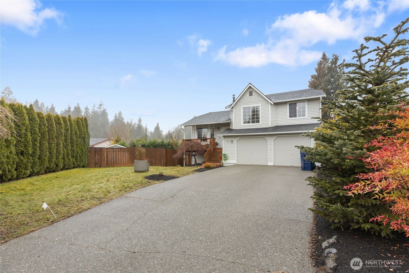 Property Photo:  1114  103rd Drive SE  WA 98258 