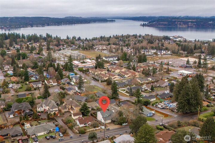 Property Photo: 2914 Sunset Drive W WA 98466