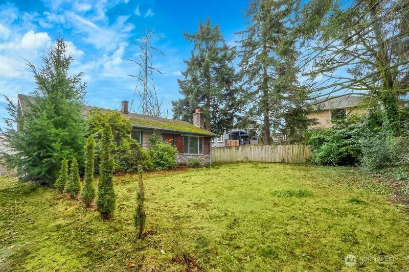 12215 SE 35th Street  Bellevue WA 98006 photo