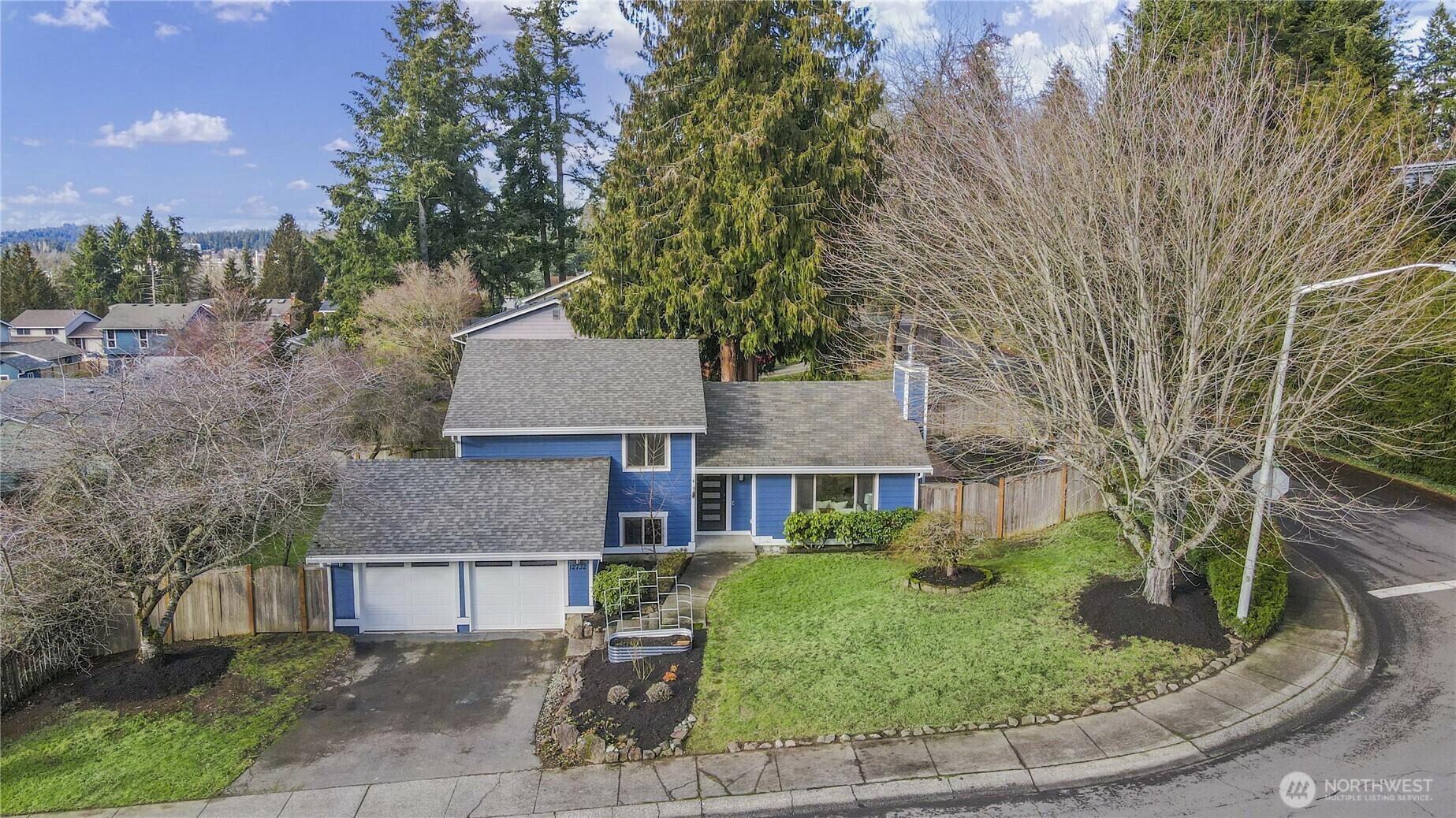 12732 NE 112th Street  Kirkland WA 98033 photo