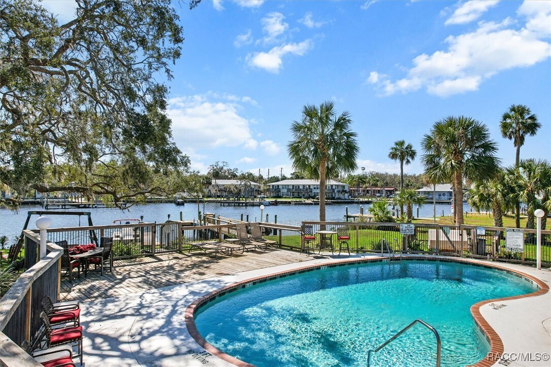 Property Photo: 5164 S Swiftwater Way FL 34448