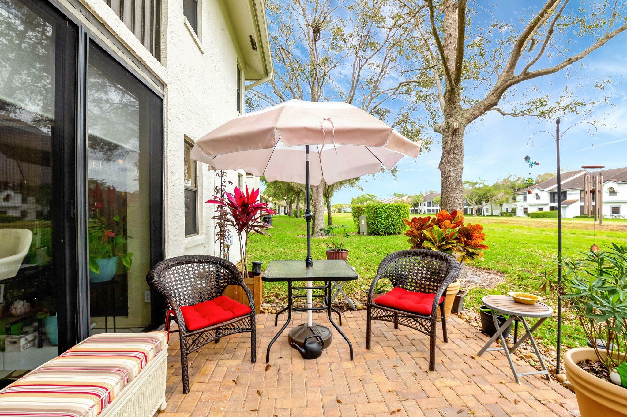 Property Photo: 9716 Sills Drive E 101 FL 33437