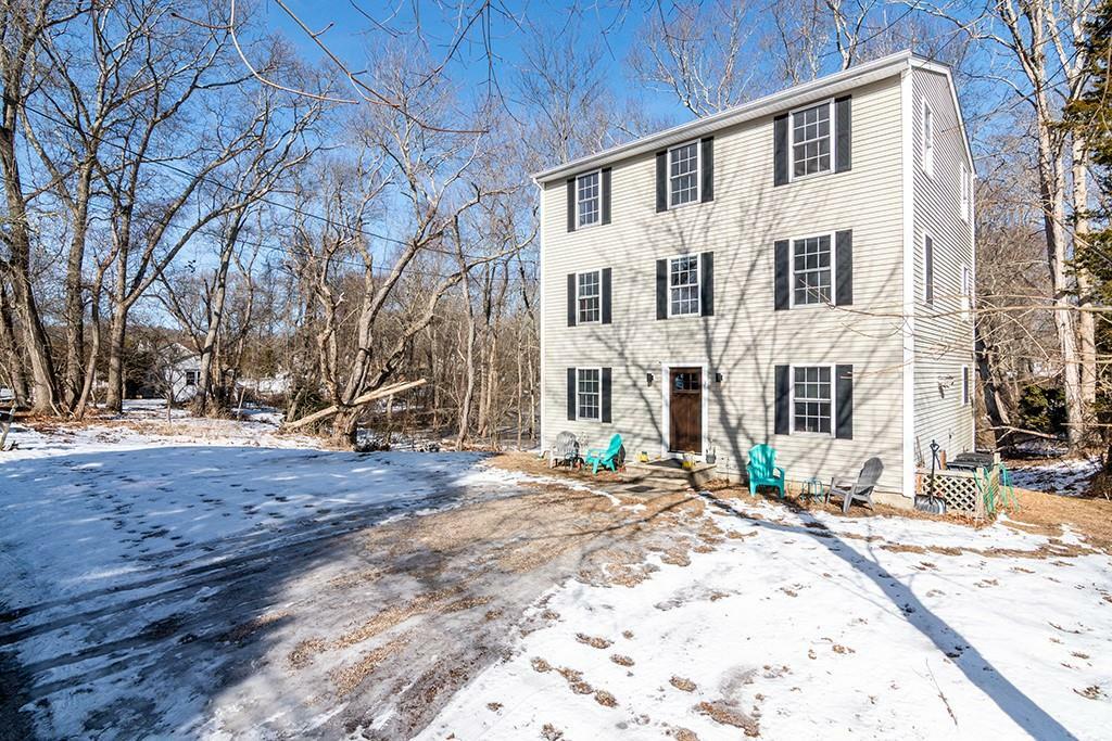 Property Photo:  3 Shadbush Trail  RI 02879 