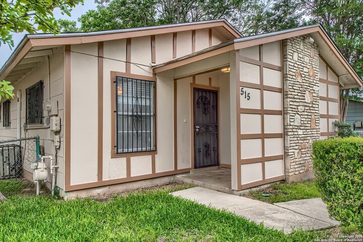 Property Photo:  515 Park Meadow  TX 78227 