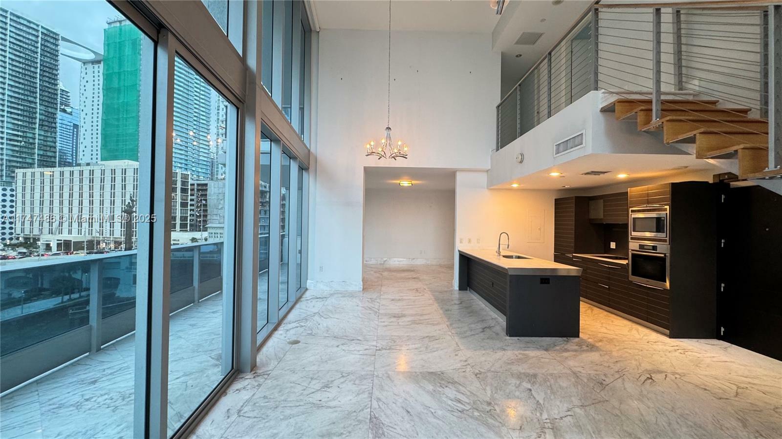 Property Photo:  200 Biscayne Blvd Way 509  FL 33131 