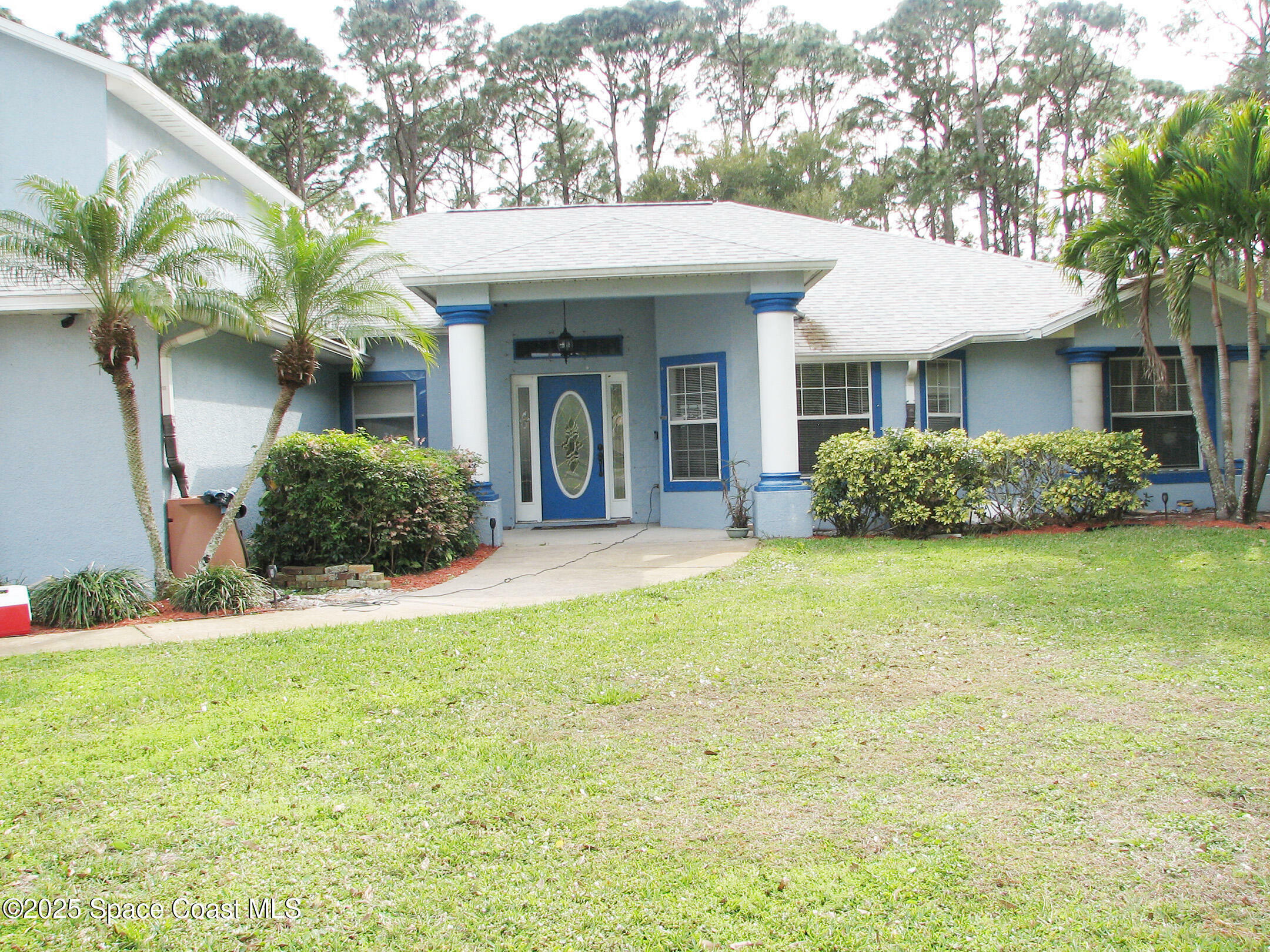 Property Photo:  6786 Acre Woods Court  FL 32927 