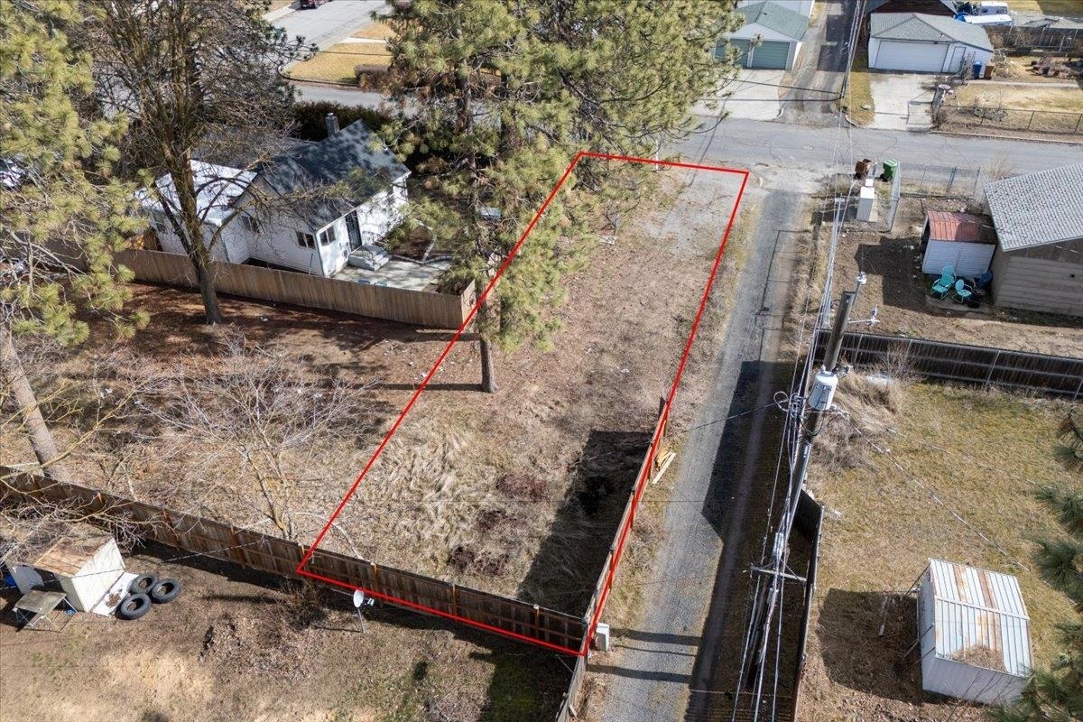 Property Photo: 6151 N Adams St WA 99205