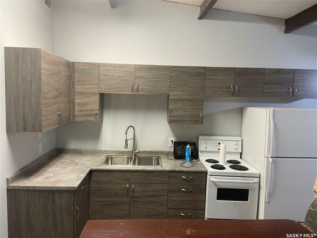 Property Photo: 597 Broadway Street W SK S0G 1S0