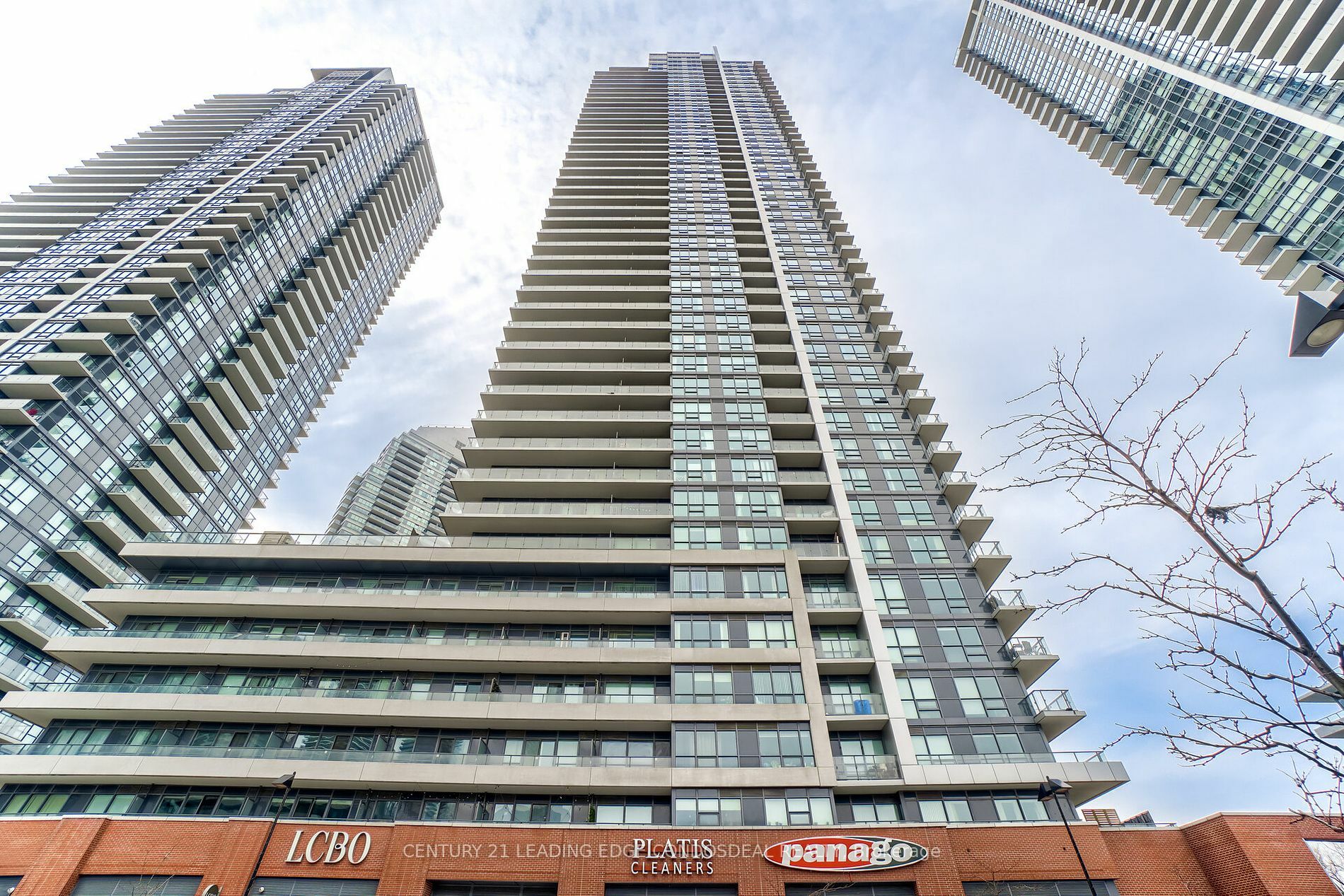 Property Photo:  2220 Lake Shore Blvd W 2103  ON M8V 0C1 