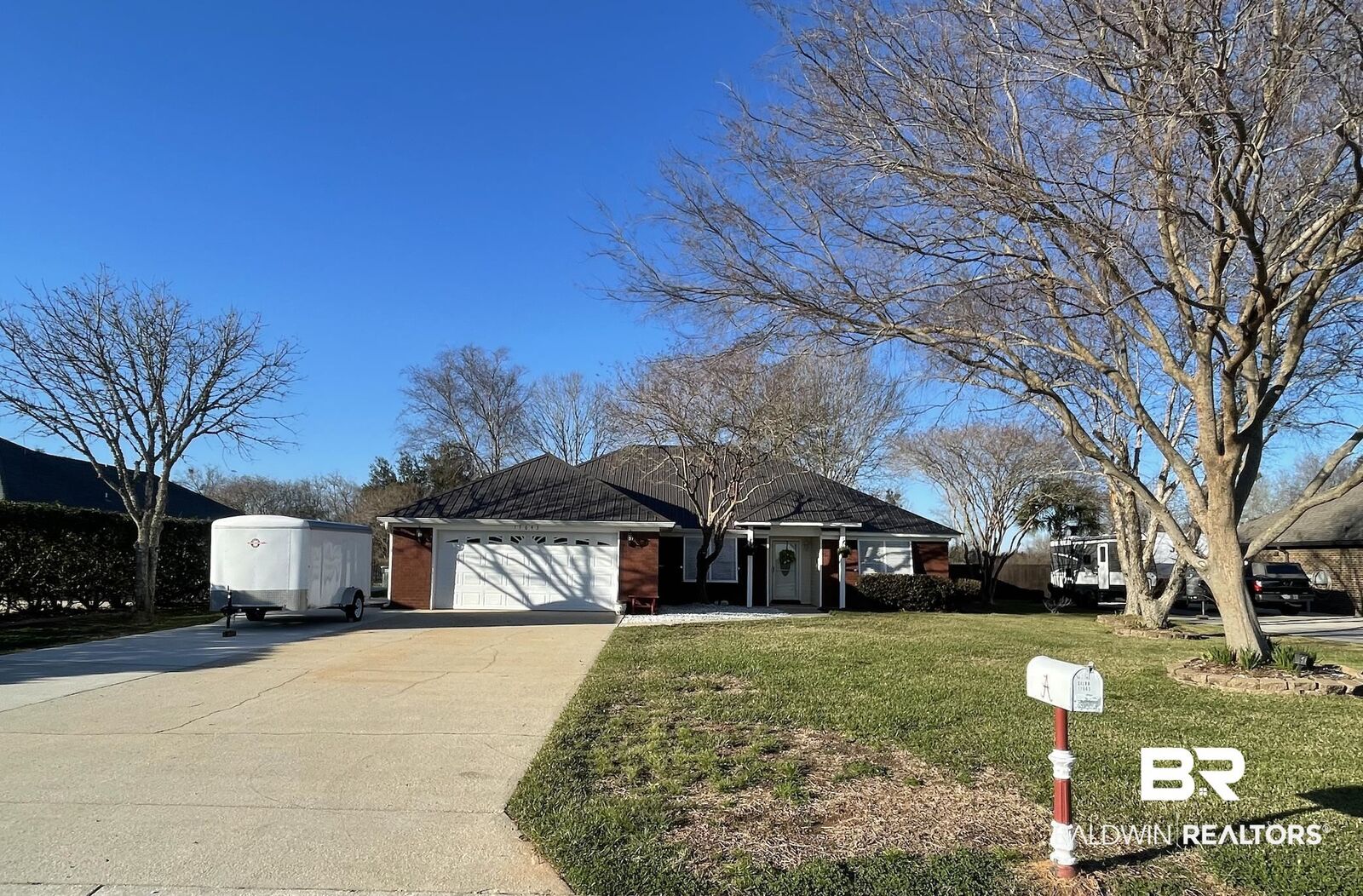 Property Photo:  17643 E View Loop  AL 36535 
