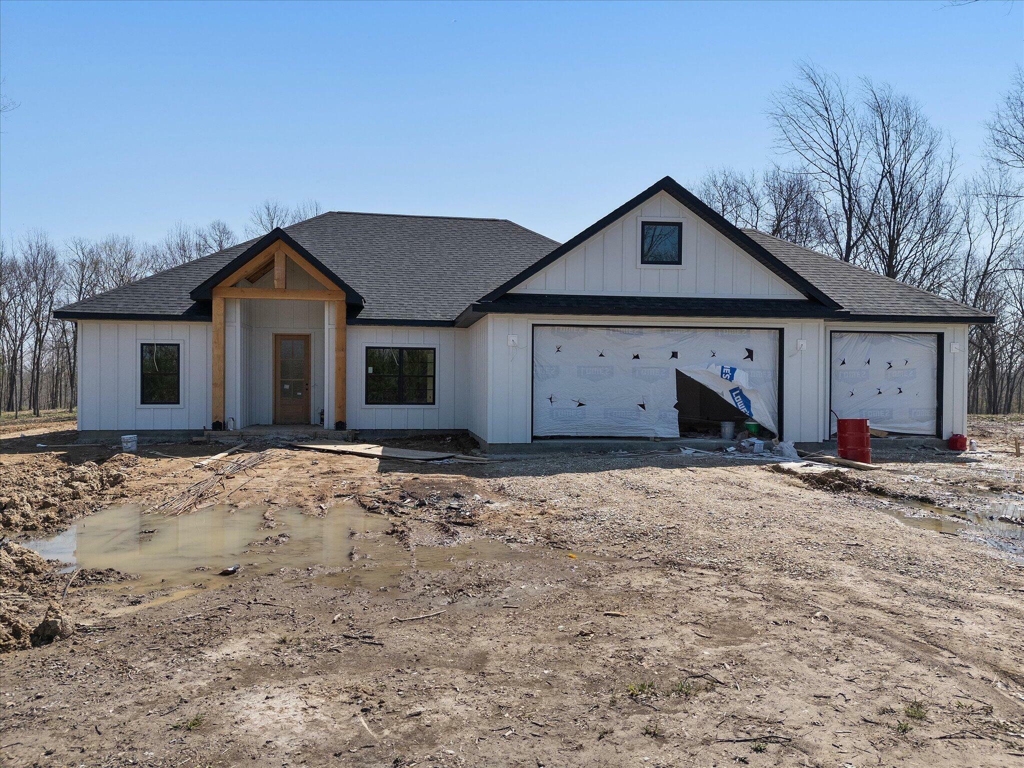 Property Photo: 7058 County Rd. 409 MO 65251
