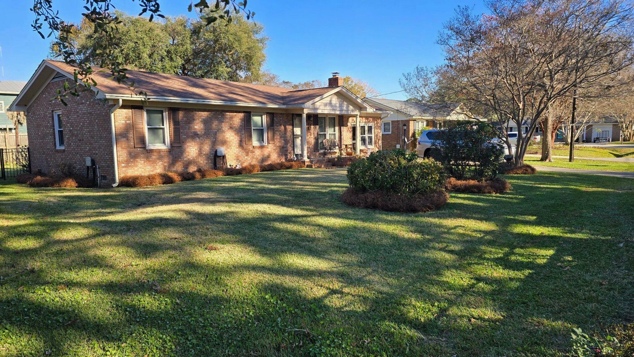 Property Photo:  904 Randall Drive  SC 29464 