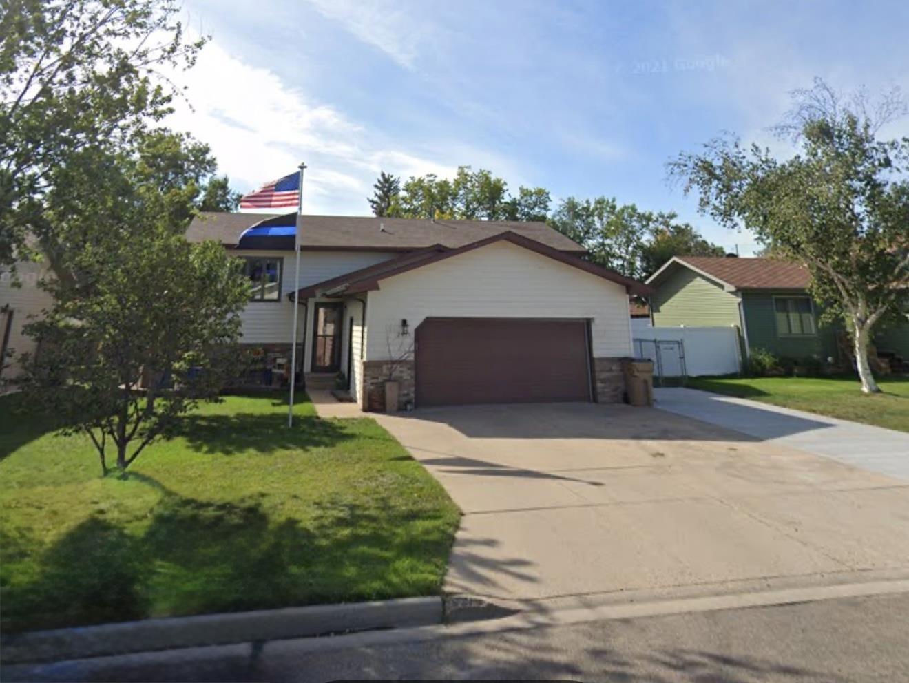 Property Photo:  2915 W Central Ave.  ND 58701 