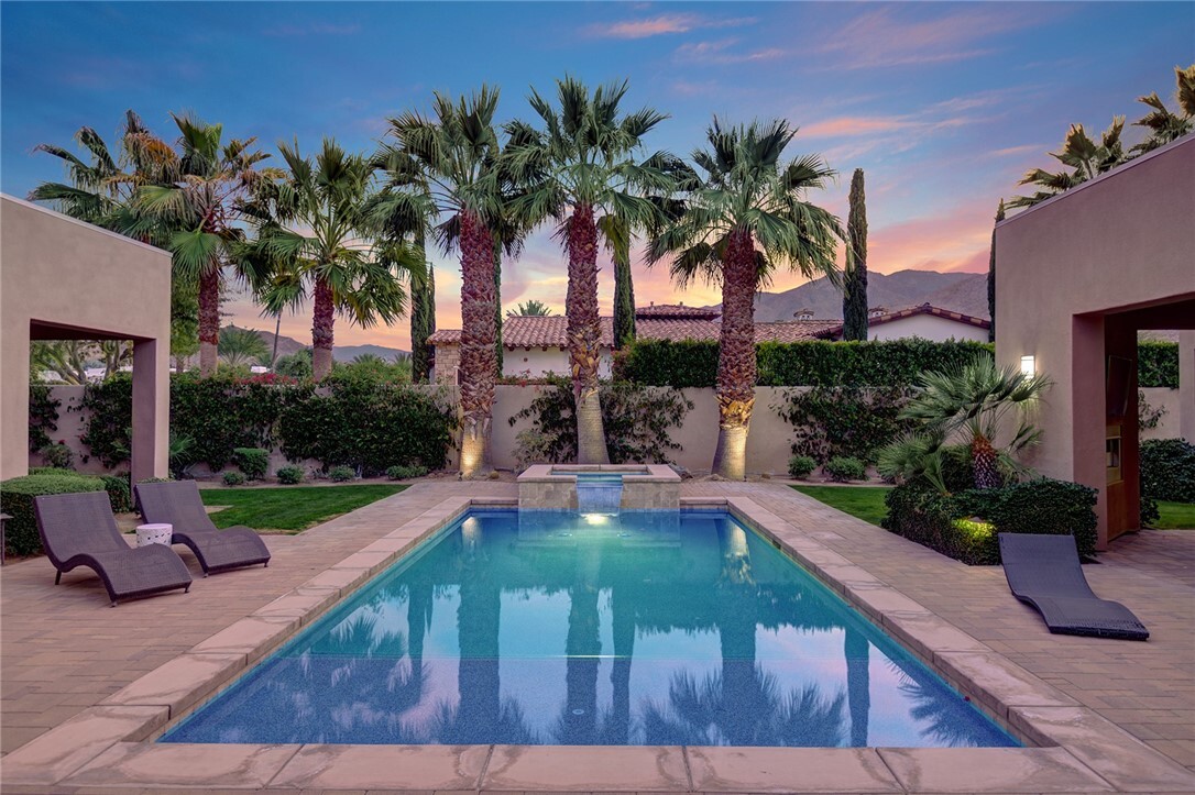 575 Bella Cara Way  Palm Springs CA 92264 photo