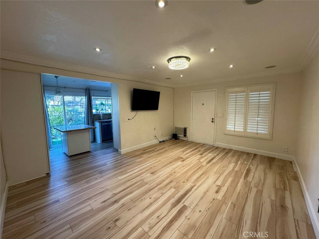 Property Photo: 209 Springview CA 92620
