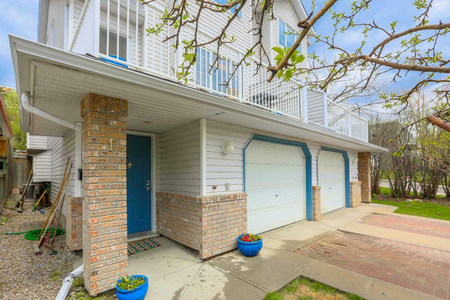 Property Photo:  1604 27 Avenue SW 1  AB T2T 1G6 