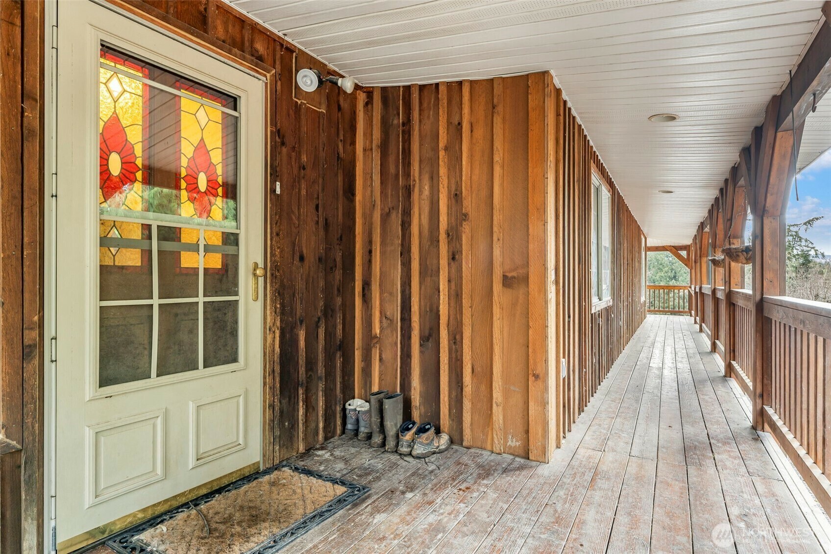 Property Photo:  202  Redwing Road  WA 98674 