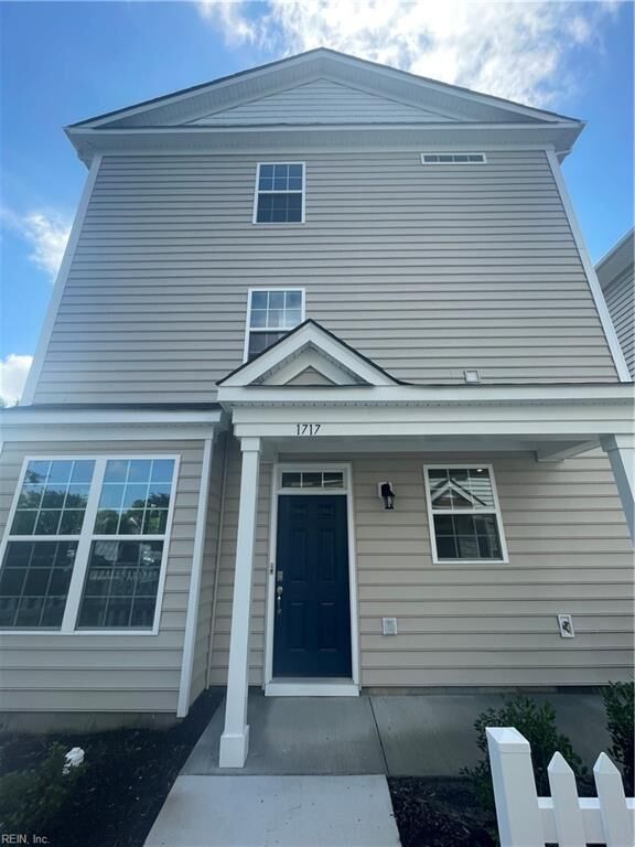 Property Photo:  1717 Teton Cir  VA 23435