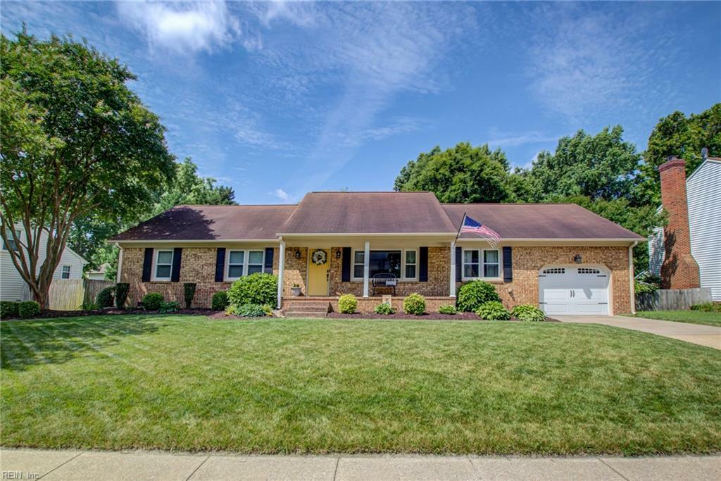 Property Photo: 1332 Thyme Trl VA 23320