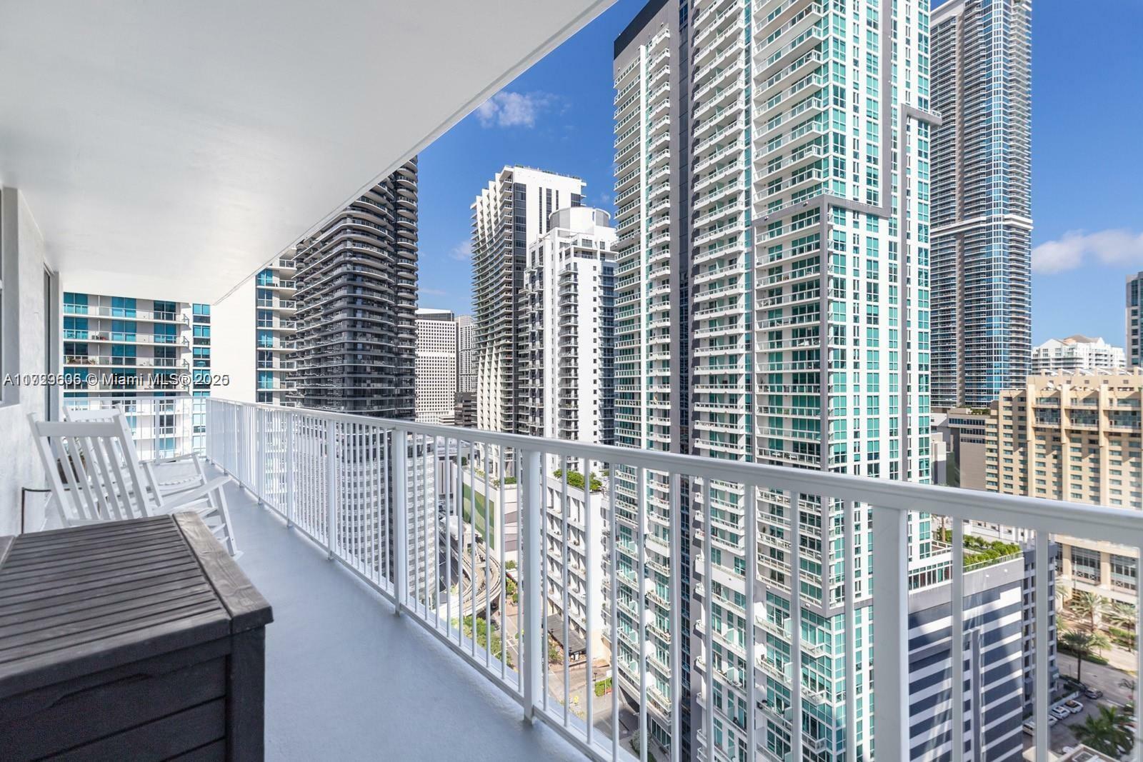 Property Photo:  1250 S Miami Ave 2214  FL 33130 