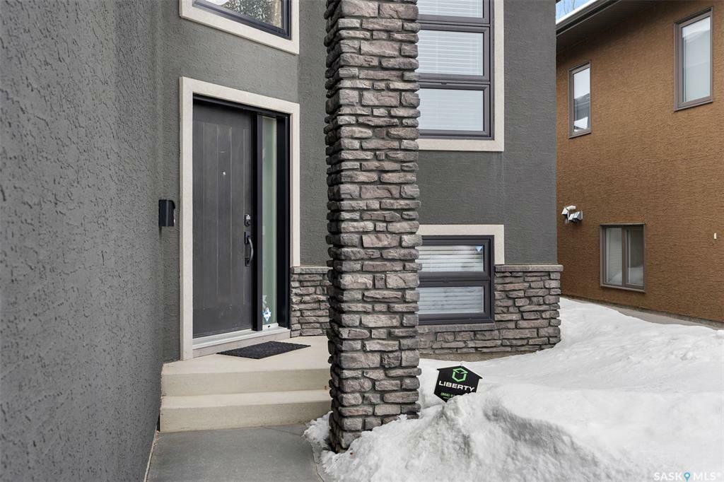 Property Photo:  211 Werschner Crescent  SK S7V 0C9 