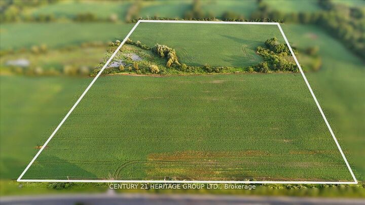 Photo de la propriété:  6523 Bloomington Road  ON L4A 7X3 