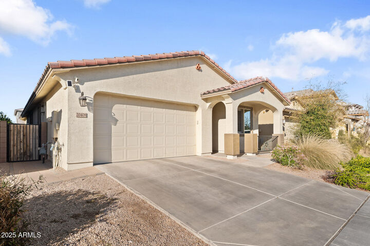 Property Photo: 20408 E Rosa Road AZ 85142