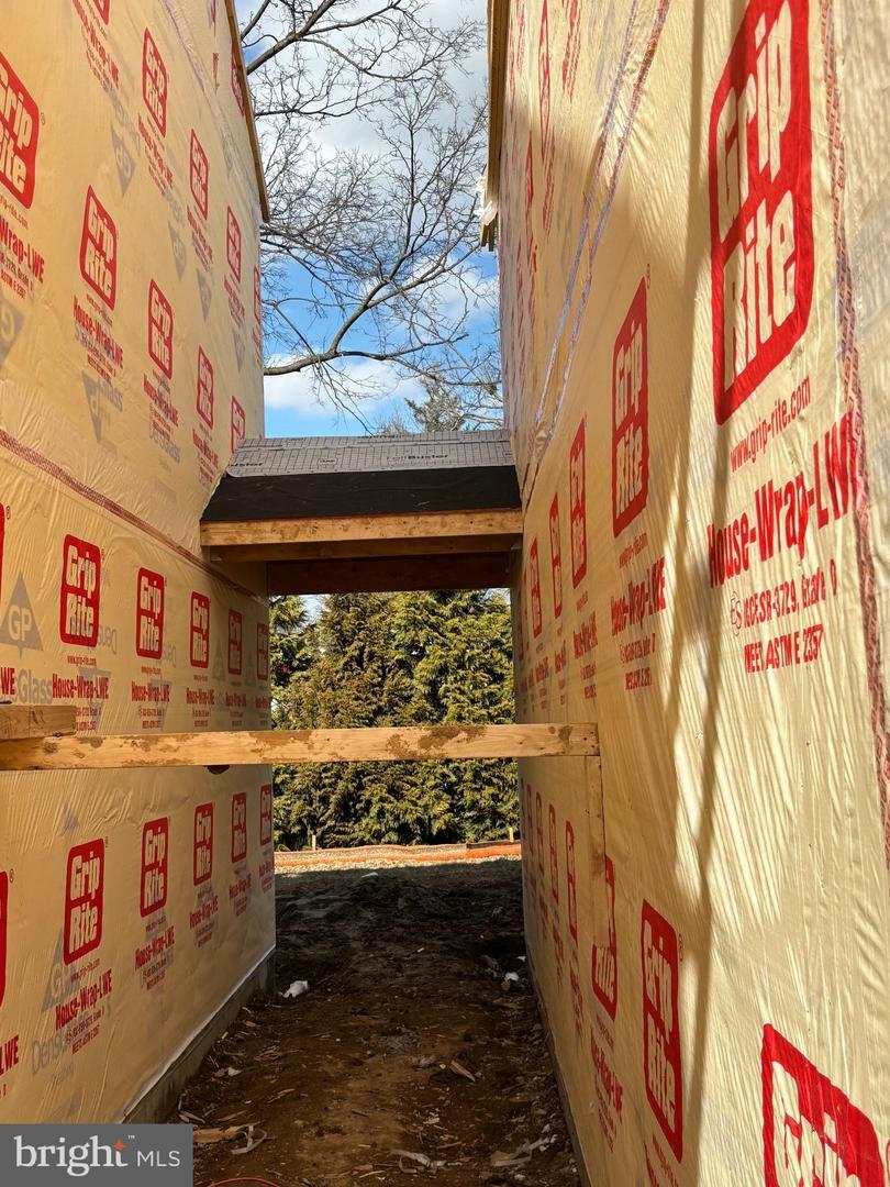 Property Photo: 1033 Dianne Drive PA 17268