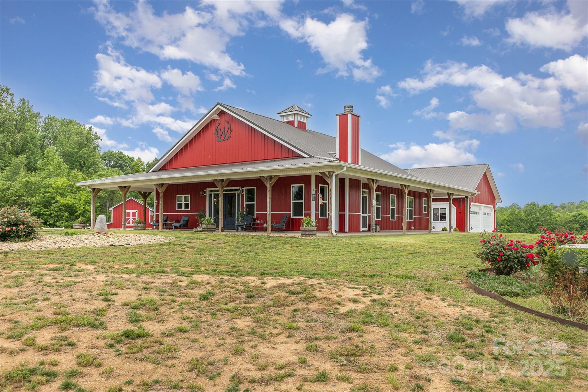 Property Photo:  223 Scottish Drive  NC 28115 