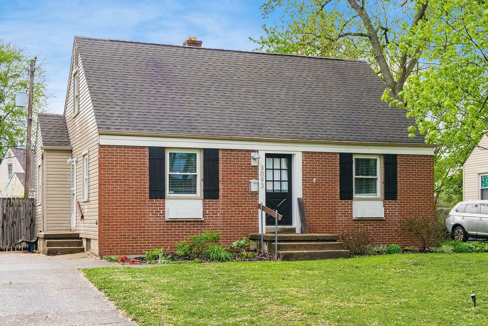 Property Photo: 3093 Hamilton Avenue OH 43224
