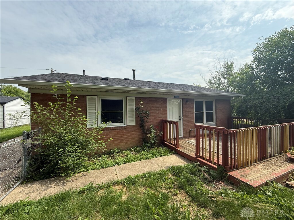 Property Photo:  2203 Arthur Avenue  OH 45414 