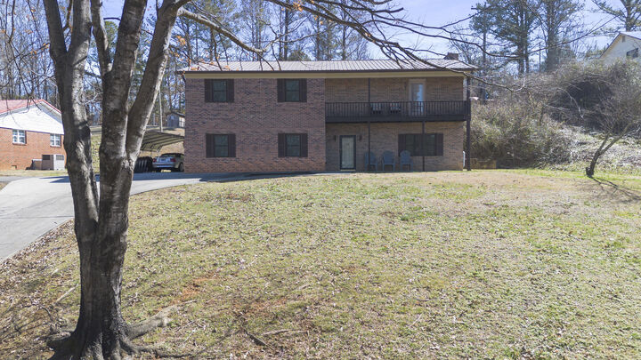Property Photo: 3002 Elm Drive NE TN 37312
