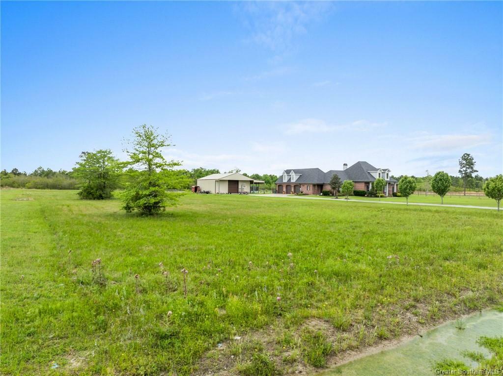 Property Photo: 2832 Watts Road LA 70611