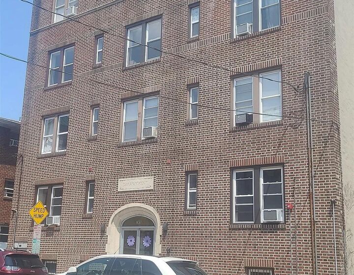 289 Day Ave C1  Fairview NJ 07022 photo