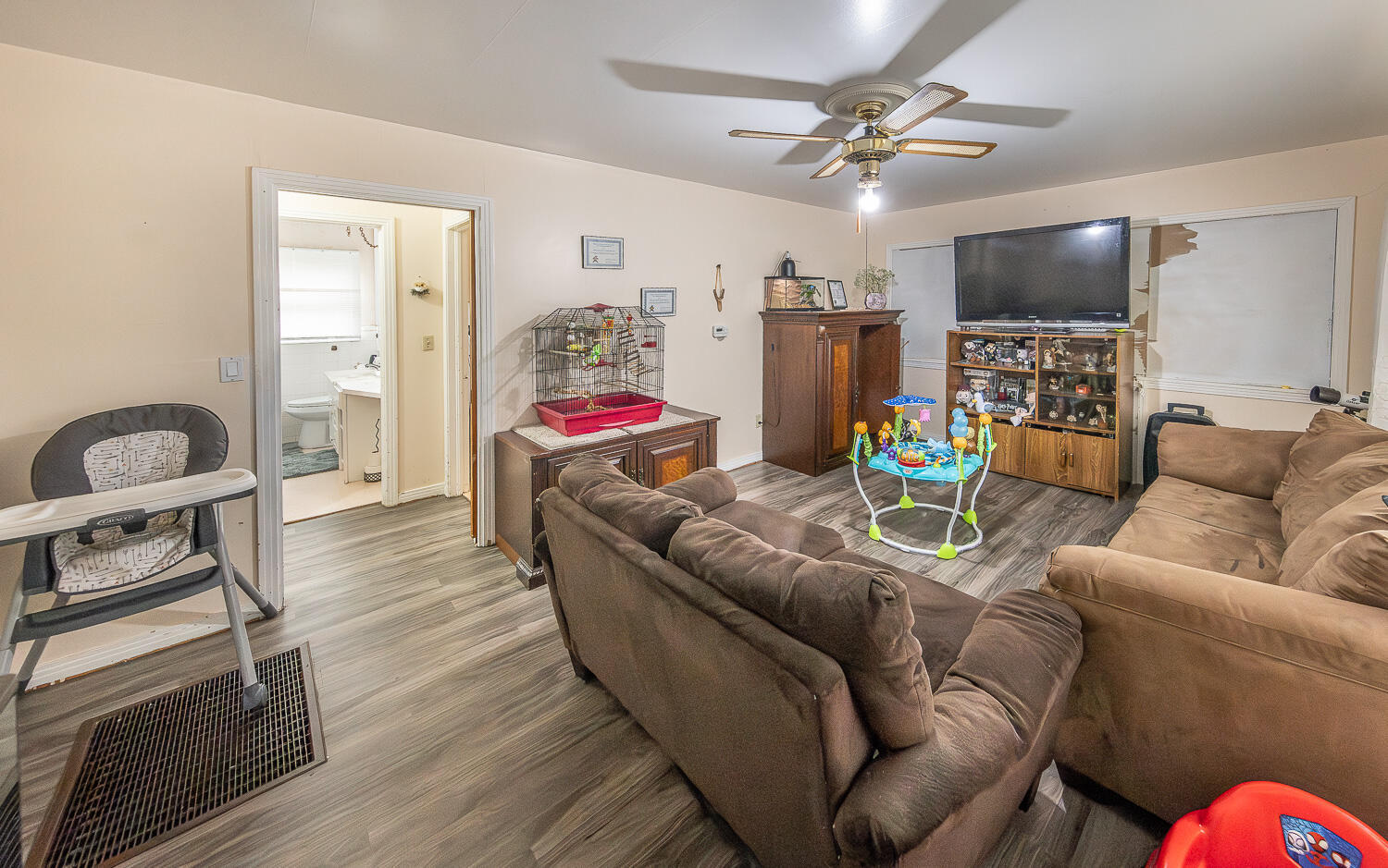 Property Photo:  6118 Ave Q  TX 79412 