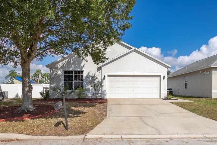 547 Madina Circle  Davenport FL 33837 photo