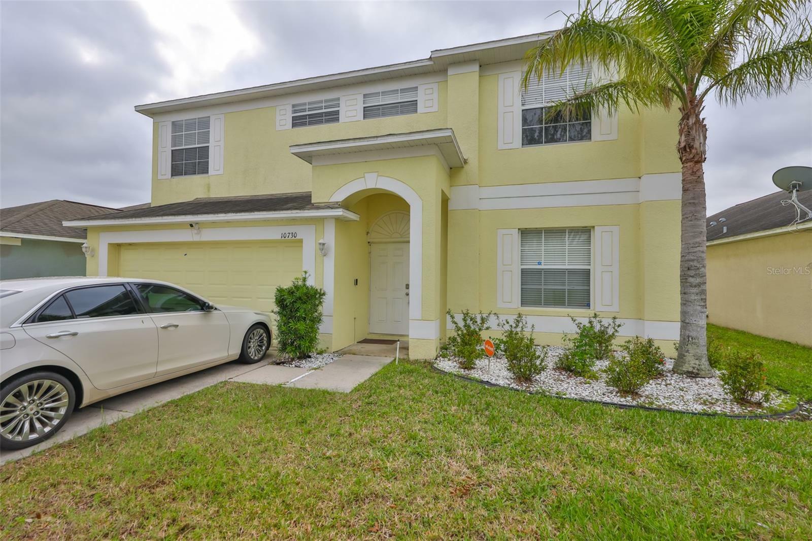 Property Photo:  10730 Shady Preserve Drive  FL 33579 