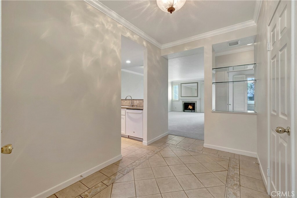 Property Photo:  7402 Yellowtail Drive 103  CA 92648 