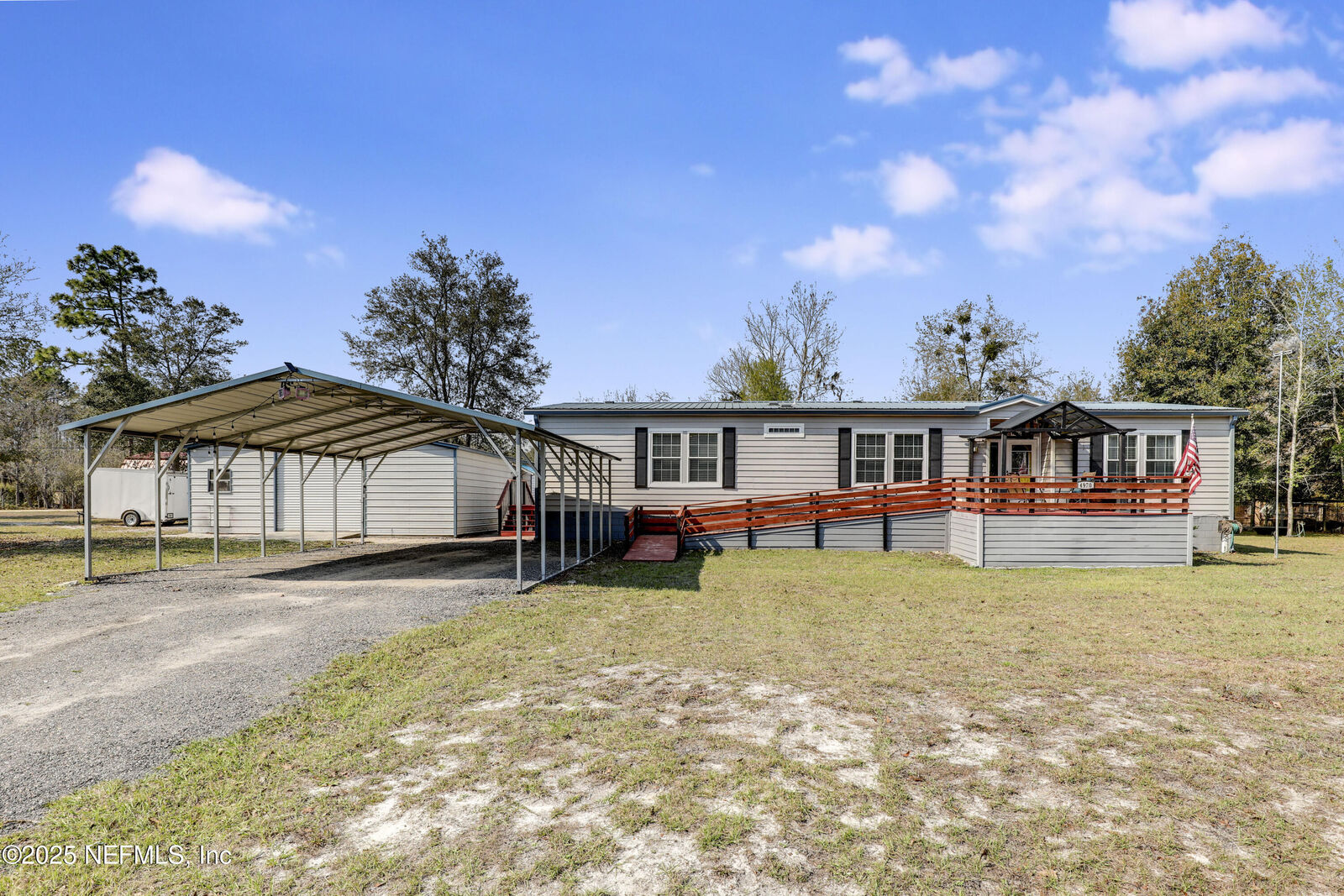 Property Photo:  4970 Windmill Court  FL 32068 