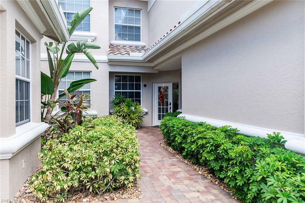 Property Photo: 3975 Deer Crossing Ct 102 FL 34114