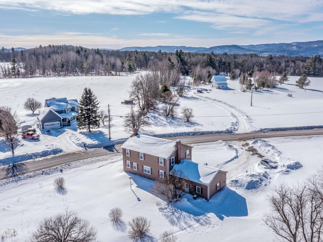 Property Photo:  28 Governor Peck Road  VT 05465 