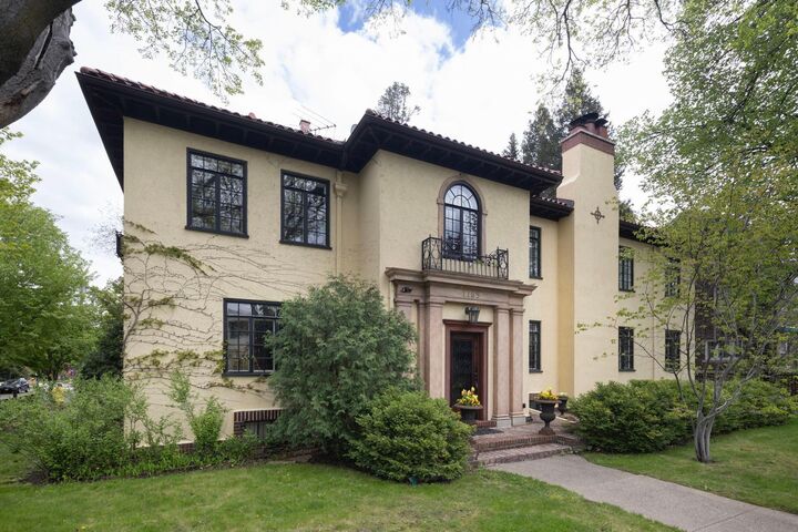 1769 Dupont Avenue S 1  Minneapolis MN 55403 photo