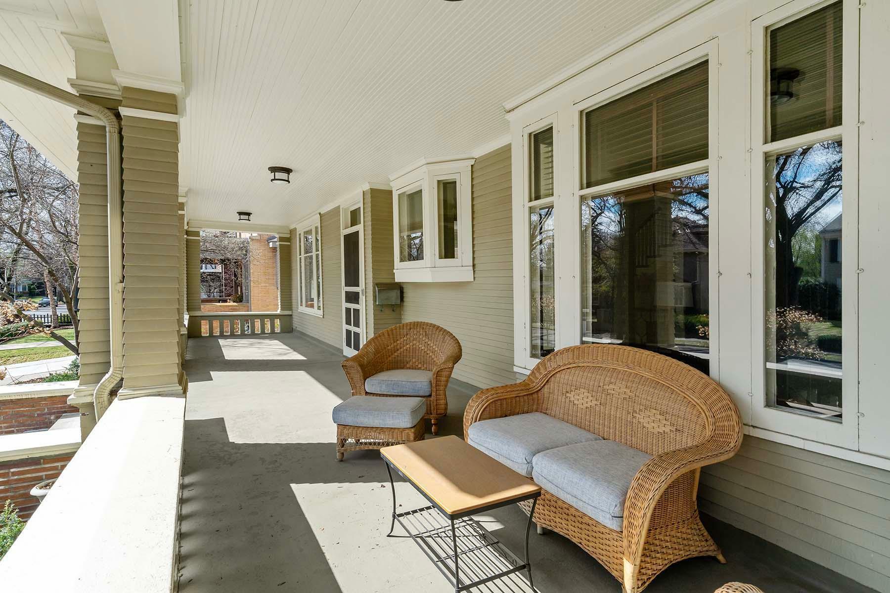 Property Photo:  1776 Knox Avenue S  MN 55403 