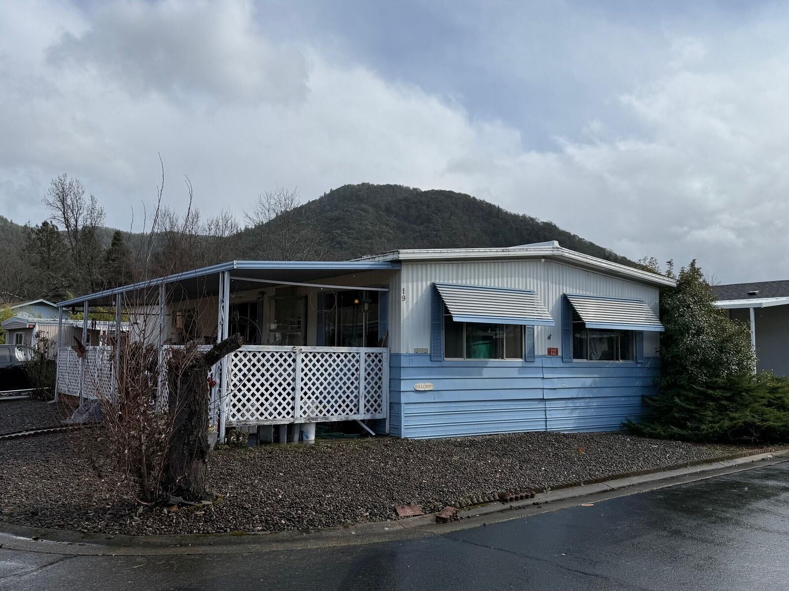 Property Photo:  515 E Main Street 19  OR 97537 